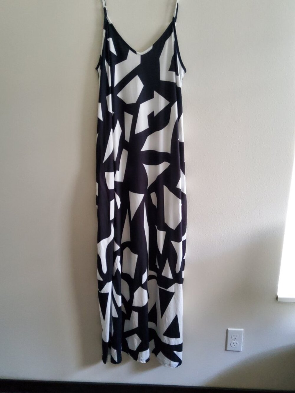 Women's Summer Maxi Size XL Black and White Geometric